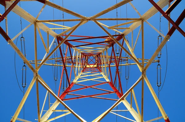 Energii elektrycznej linii Pylonu — Zdjęcie stockowe