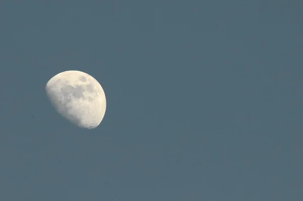Half Crescent Moon — Stock Photo, Image