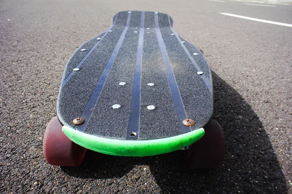 Vintage Style Longboard Black Skateboard — Stock Photo, Image