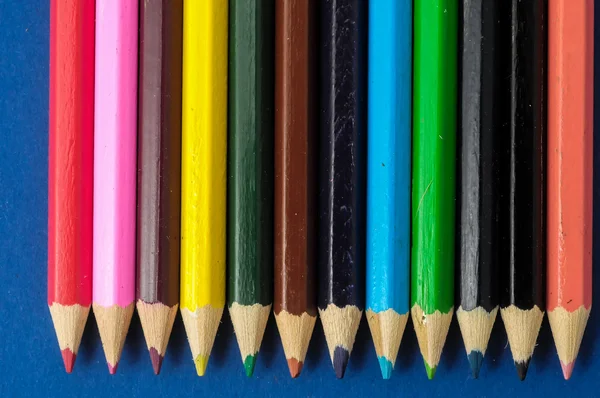 Nové barevné tužky texturou — Stock fotografie