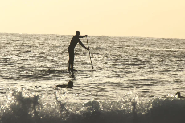 Surfista silhueta — Fotografia de Stock