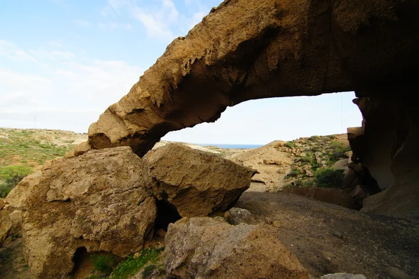 Natural Arch in the Desert — Stock Photo, Image