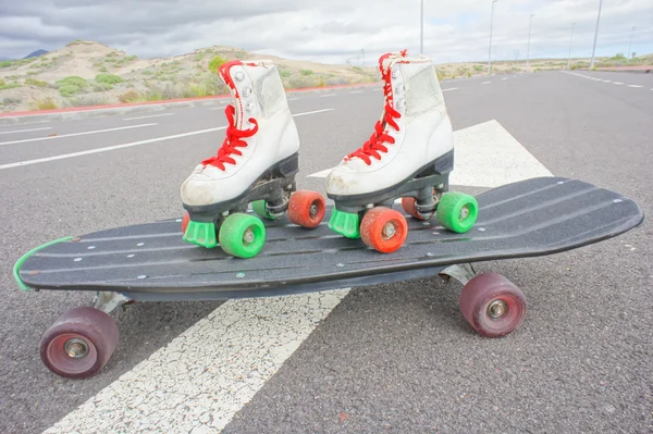Oude vintage witte skate boot — Stockfoto