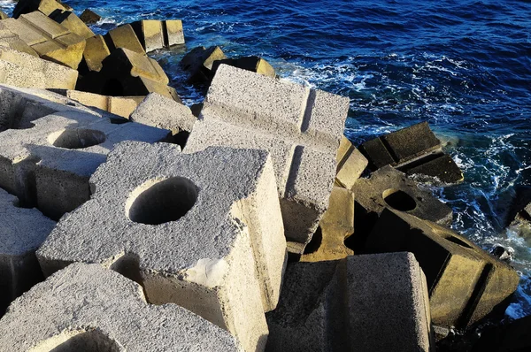 Cubes of Cement Breakwater — Stock Photo, Image