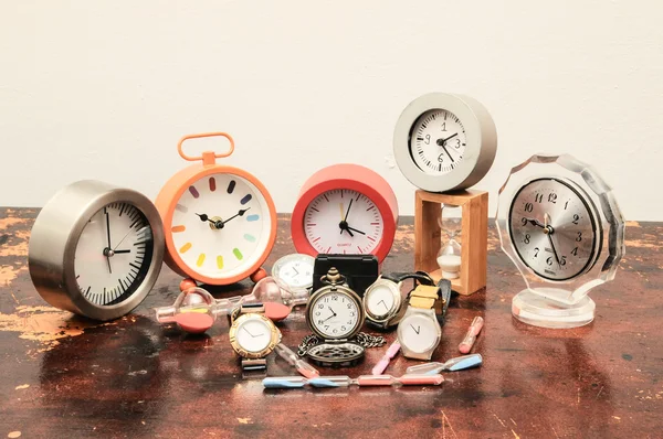 Many different Clocks — Stock Photo, Image