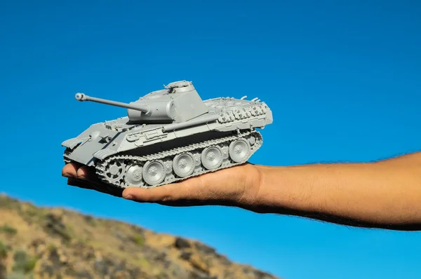 Figura Vinatge Antiguo Modelo de tanque gris —  Fotos de Stock
