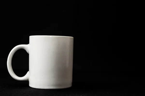 Coffee cup isolated on black... — Stock Photo, Image