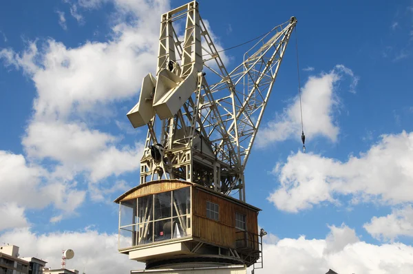 Vintage Wooden Port Crane — Stock Photo, Image