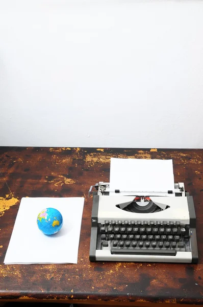 Vintage Travel Typewriter — Stock Photo, Image