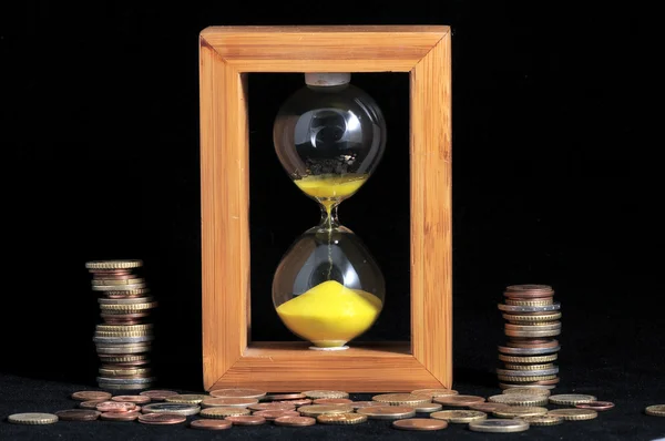 El tiempo es concepto de dinero — Foto de Stock