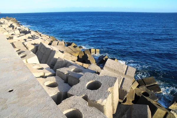 Çimento dalgakıran küpleri — Stok fotoğraf