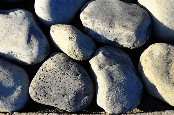 Rocas redondas suavizadas por el agua —  Fotos de Stock