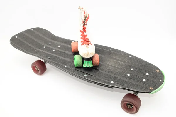 Oude gebruikte houten skateboard — Stockfoto