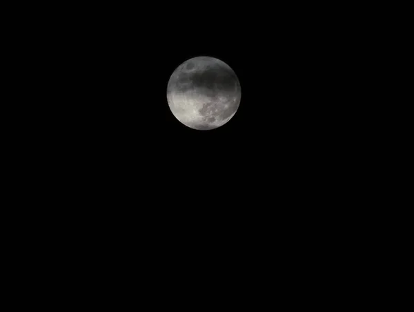 Gros Plan Une Pleine Lune Contre Ciel Noir — Photo