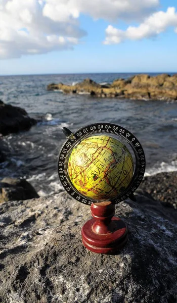 Ancient Vintage Globes Planeta Terra Perto Oceano Atlântico — Fotografia de Stock
