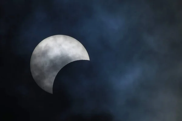 Lune Dans Ciel Nocturne — Photo