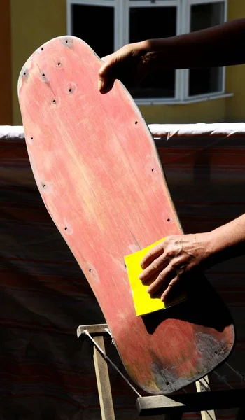 Restore Old Skateboard Yellow Sandpaper — Stock Photo, Image