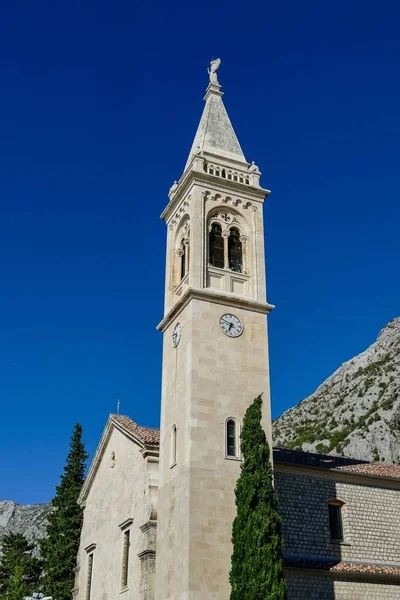 Torre Della Chiesa Bella Foto Foto Digitale — Foto Stock