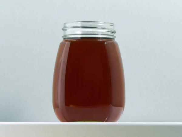 One Full Honey Jar White Background — Stock Photo, Image