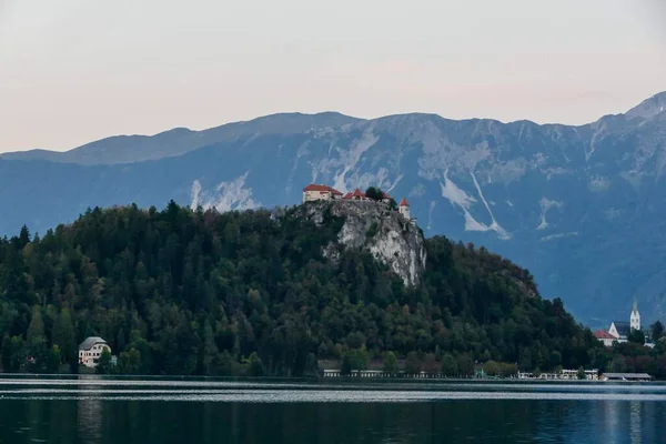 Lake View Mountains Beautiful Photo Digital Picture — Stockfoto