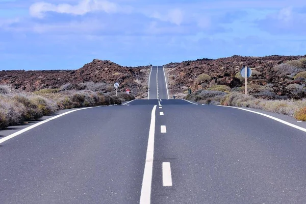 Long Empty Desert Asfalt Road Kanárských Ostrovech Španělsko — Stock fotografie