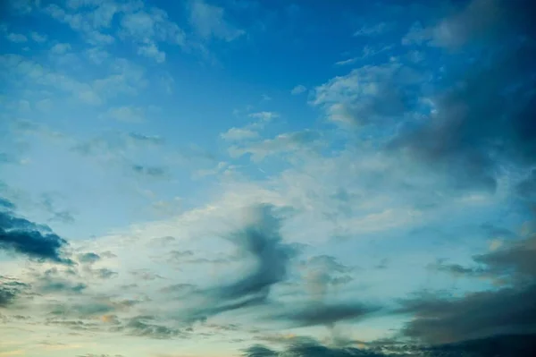 Mooie Lucht Met Wolken — Stockfoto