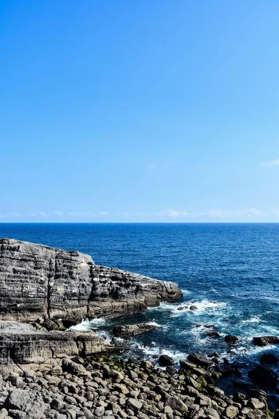Vista Costa Mar Com Rochas — Fotografia de Stock
