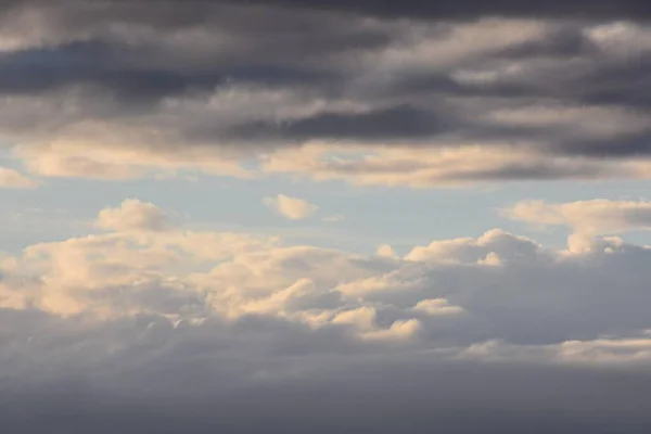 Beaux Nuages Dans Ciel — Photo