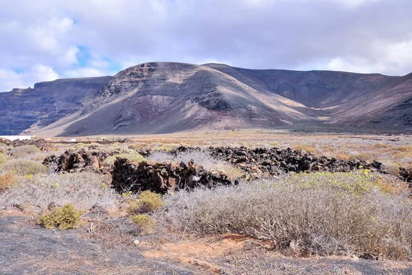Vulkaniska Landskap Bergen Lanzarote Kanarieöarna Spanien — Stockfoto