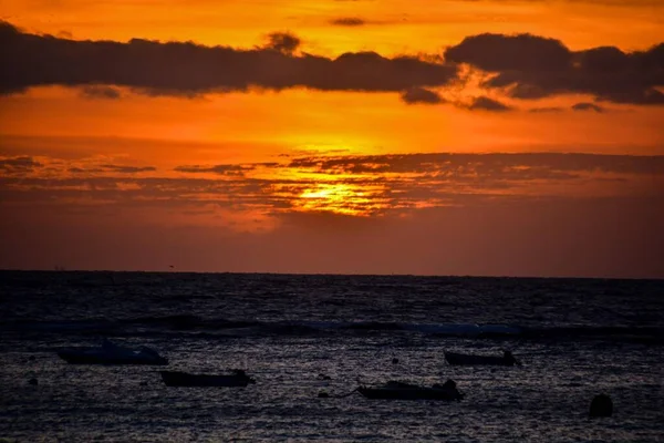 Vista Hermosa Puesta Sol Sobre Mar — Foto de Stock