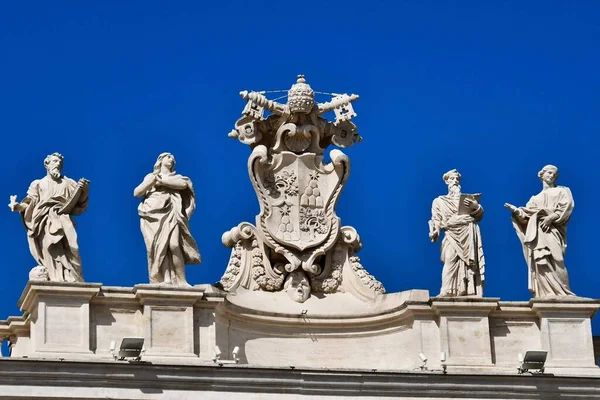 Statues Facade Italy — Stock Fotó