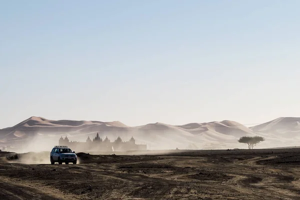 Автомобіль Пустелі Красиве Фото Цифрове Зображення — стокове фото