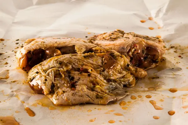 Raw Uncooked Chicken White Meat Spanish Ajillo Style — Stock Photo, Image