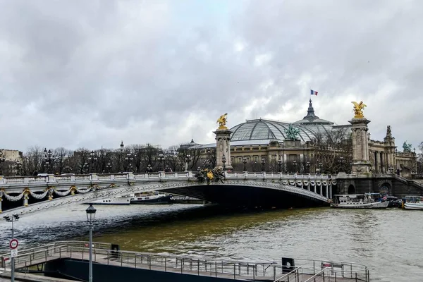 City View Seine River — ストック写真