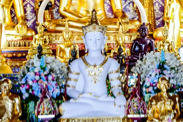 Άγαλμα Του Βούδα Στην Ταϊλάνδη — Φωτογραφία Αρχείου