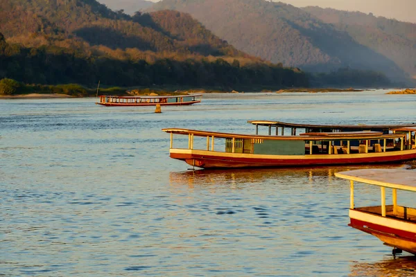 Beautiful Landscape Boats Lake Background — Fotografia de Stock