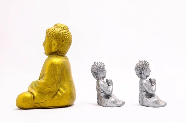 Статуи Будды Белом Фоне — стоковое фото