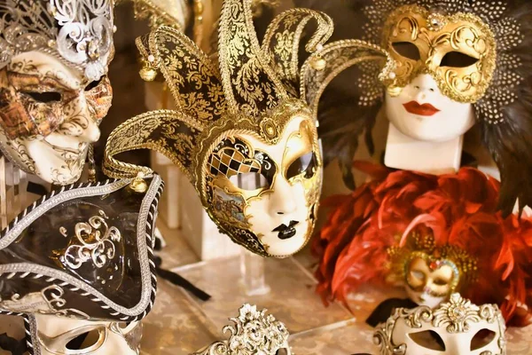 Venedig Italien Februar 2017 Venezianische Karnevalsmasken Auf Dem Markt — Stockfoto