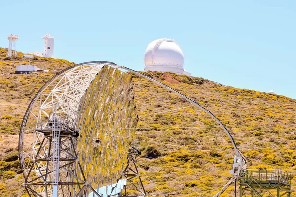 Das Gebäude Observatorium Mit Teleskop — Stockfoto