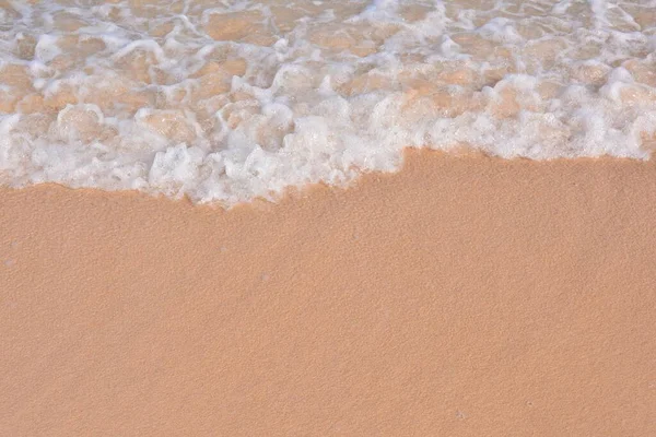 Sahildeki Deniz Dalgalarının Manzaralı Görüntüleri — Stok fotoğraf