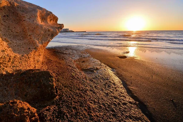 Prachtige Zonsondergang Boven Zee — Stockfoto