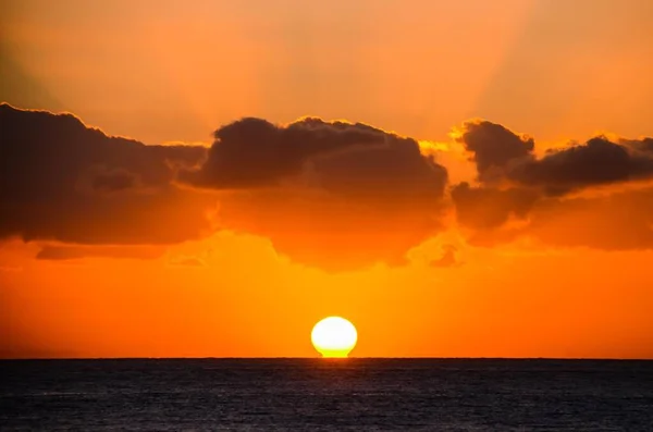 夕日の美しい海の景色 — ストック写真