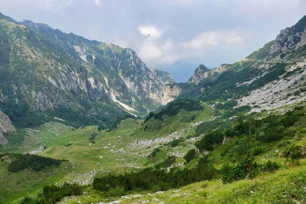 Bellissimo Paesaggio Delle Montagne — Foto Stock