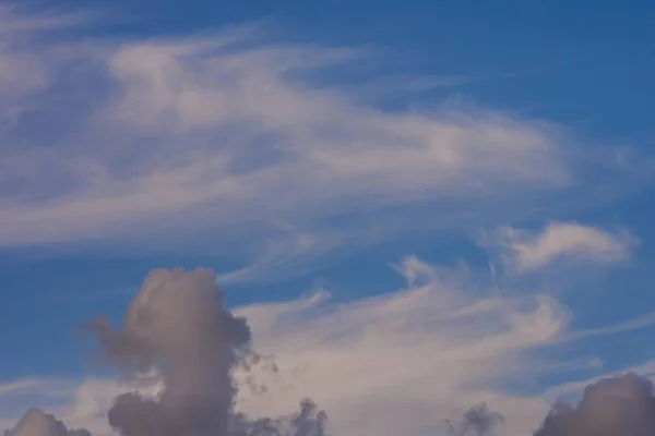 Mooie Hemel Met Wolken Uitzicht — Stockfoto