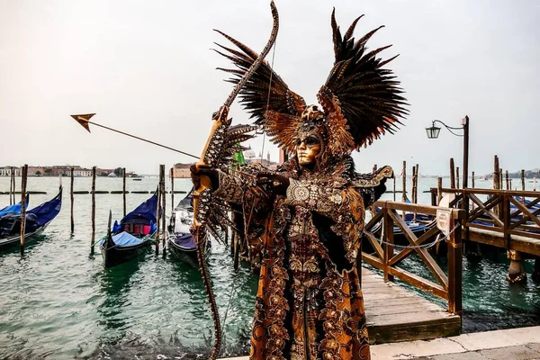 Venise Italie Février 2015 Archer Vêtu Masque Costume Carnaval Vénitien — Photo