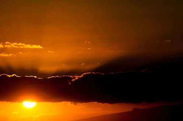 Beau Ciel Couchant Avec Nuages — Photo