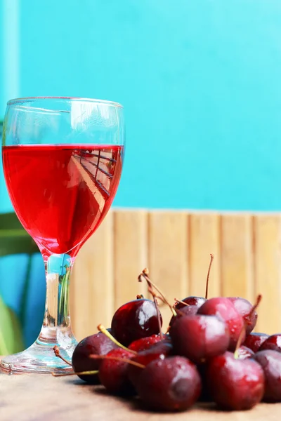 Cherry and red drinks. — Stock Photo, Image