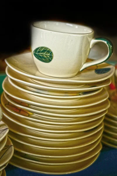 Ceramic coffee set plate glass shop. — Stock Photo, Image