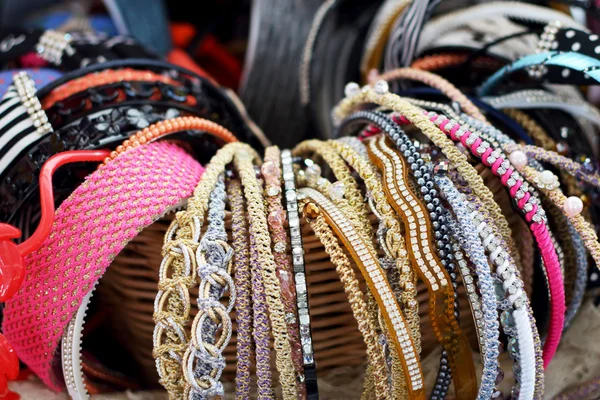 Hairpins sell at the market — Stock Photo, Image