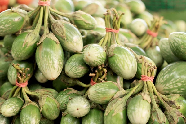 Green eggplant in the market — Stock Photo, Image